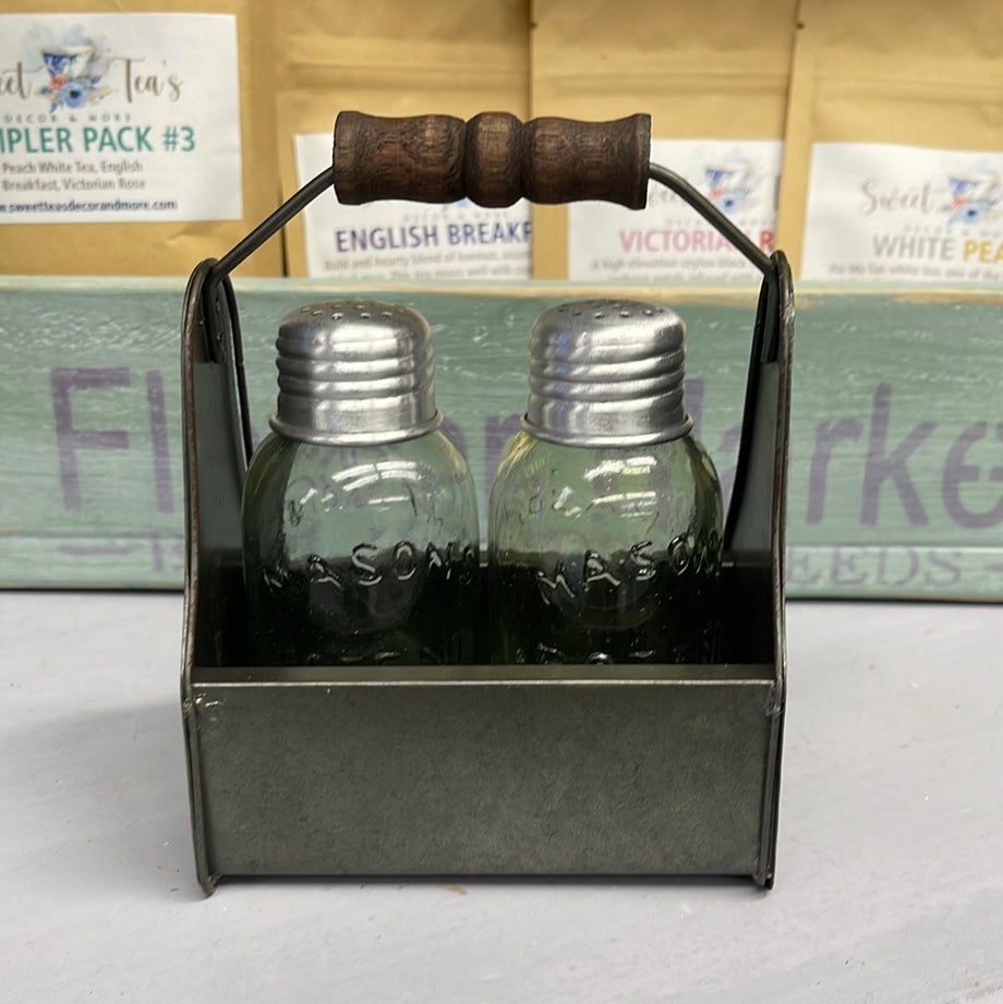 Green Glass Light Bulb Salt and Pepper Shakers 